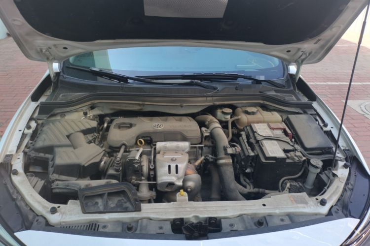 Used Buick Excelle GX 2018 18T Automatic Flagship Model Engine Bay