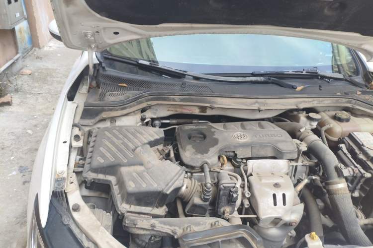 Used Buick Excelle GX 2018 18T Automatic Elite Model Engine Bay Right