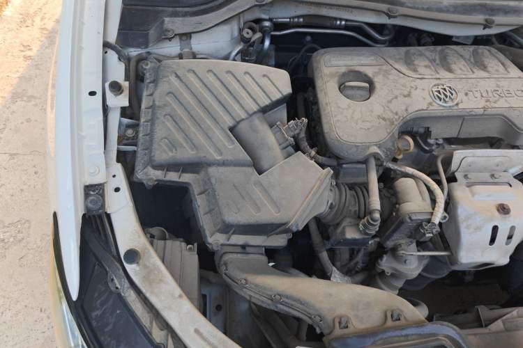 Used Buick Excelle GX 2018 18T Automatic Elite Model Engine Bay Right