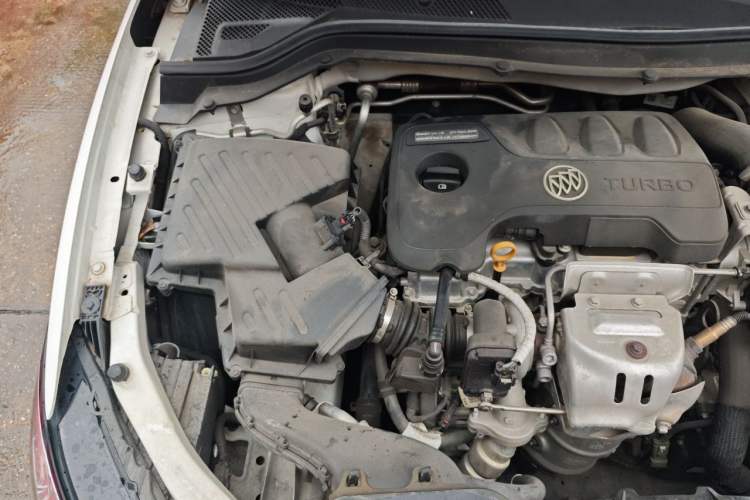 Used Buick Excelle GX 2018 18T Automatic Elite Model Engine Bay Right