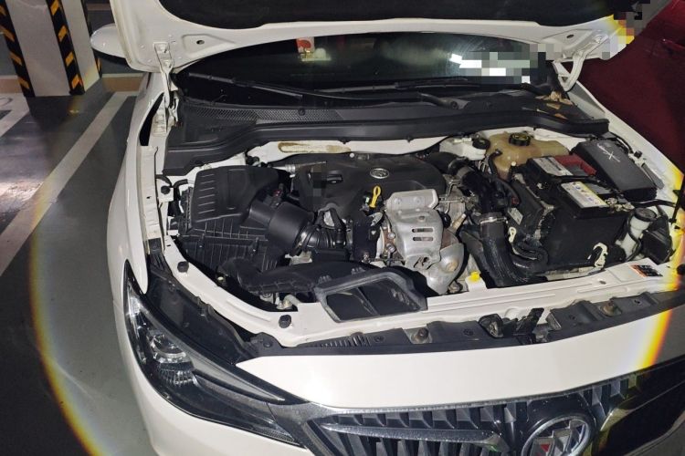 Used Buick Excelle GX 2018 15T Dual-Clutch Elite Model Engine Bay Right