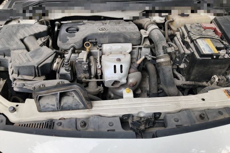 Used Buick Excelle GX 2018 18T Automatic Flagship Model Engine Bay