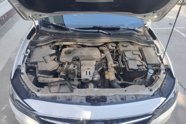 Used Buick Excelle GX 2018 18T Automatic Flagship Model Engine Bay