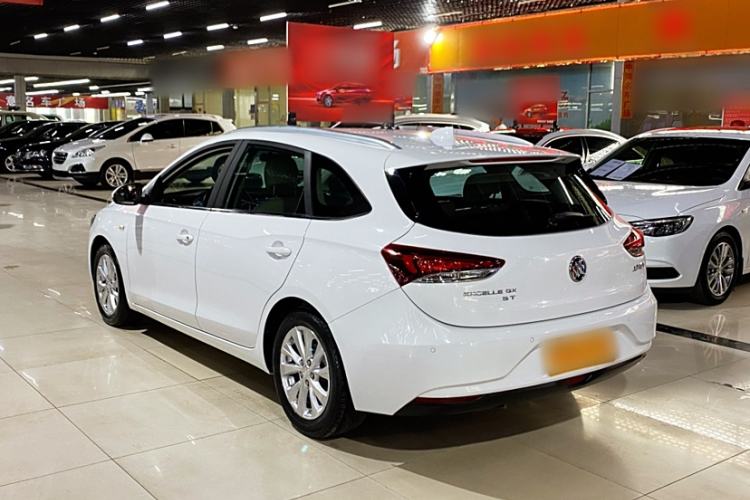 Used Buick Excelle GX 2018 15T Dual-Clutch Elite Model Exterior 2