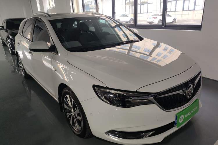 Used Buick Excelle GX 2018 18T Automatic Elite Model Exterior 2