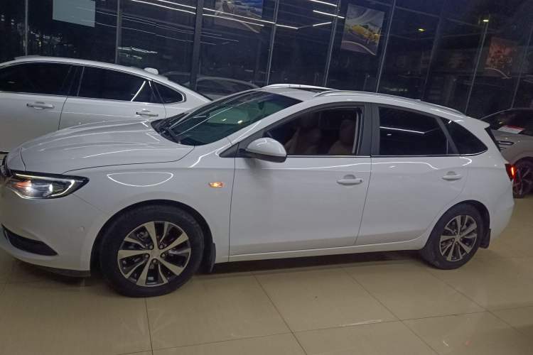 Used Buick Excelle GX 2018 18T Automatic Flagship Model Exterior 3