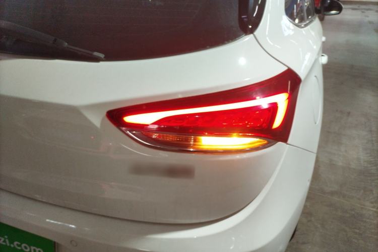 Used Buick Excelle GX 2018 18T Automatic Flagship Model Exterior 3