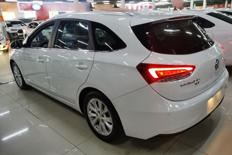 Used Buick Excelle GX 2018 15T Dual-Clutch Elite Model Exterior 3