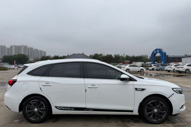 Used Buick Excelle GX 2018 18T Automatic Elite Model Exterior 4