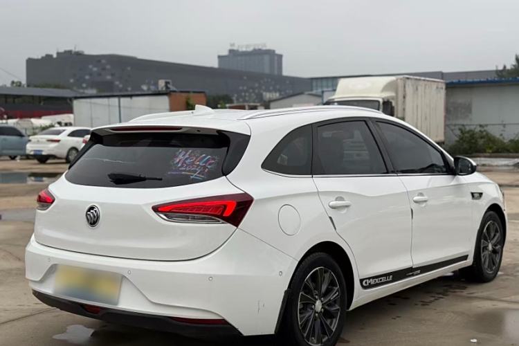 Used Buick Excelle GX 2018 18T Automatic Elite Model Exterior 6