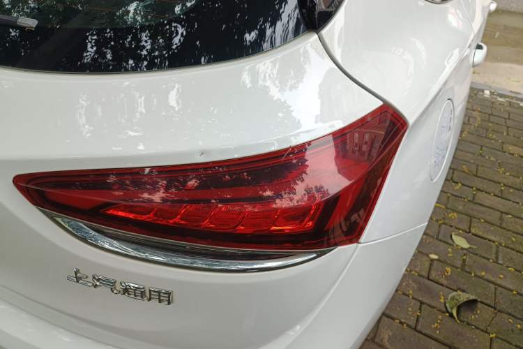 Used Buick Excelle GX 2018 18T Automatic Flagship Model Exterior 6