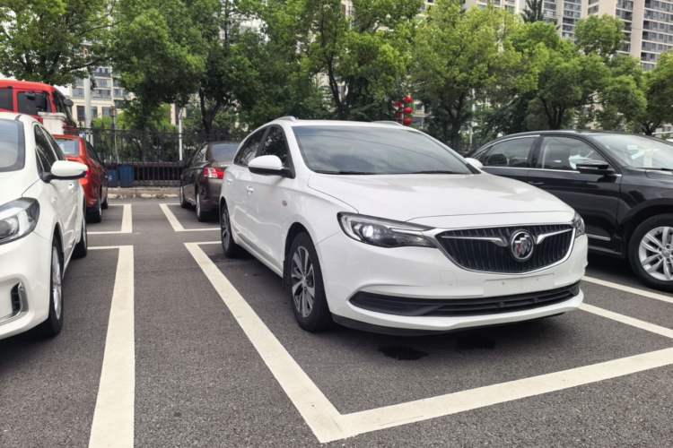 Used Buick Excelle GX 2018 18T Automatic Flagship Model Front Right 45 Deg