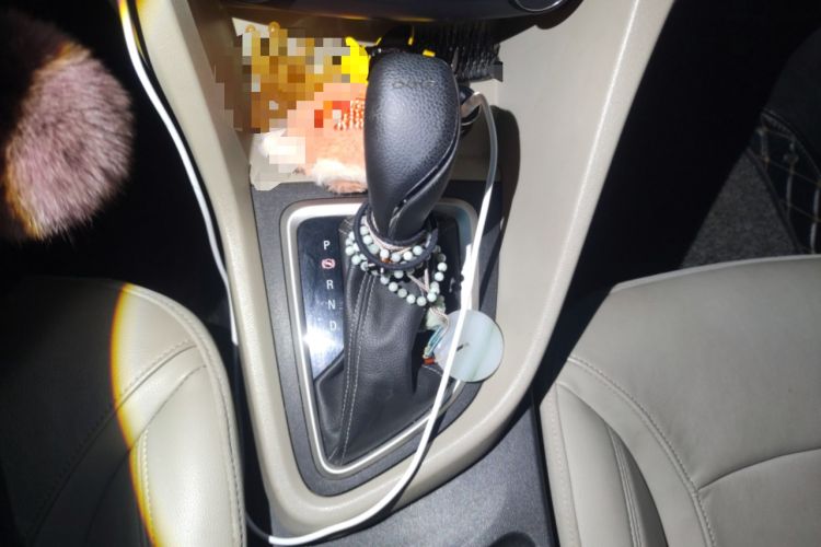 Used Buick Excelle GX 2018 15T Dual-Clutch Elite Model Gear Lever