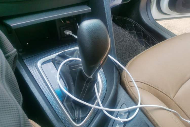 Used Buick Excelle GX 2018 18T Automatic Flagship Model Gear Lever