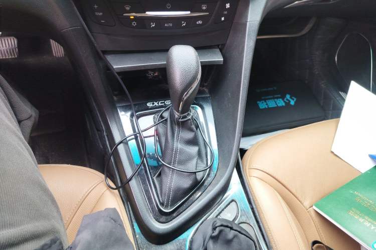 Used Buick Excelle GX 2018 18T Automatic Flagship Model Gear Lever