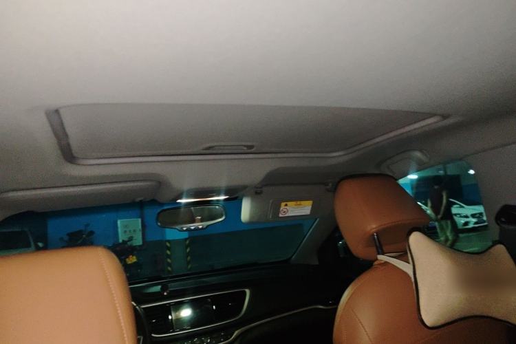 Used Buick Excelle GX 2018 18T Automatic Flagship Model Headliner