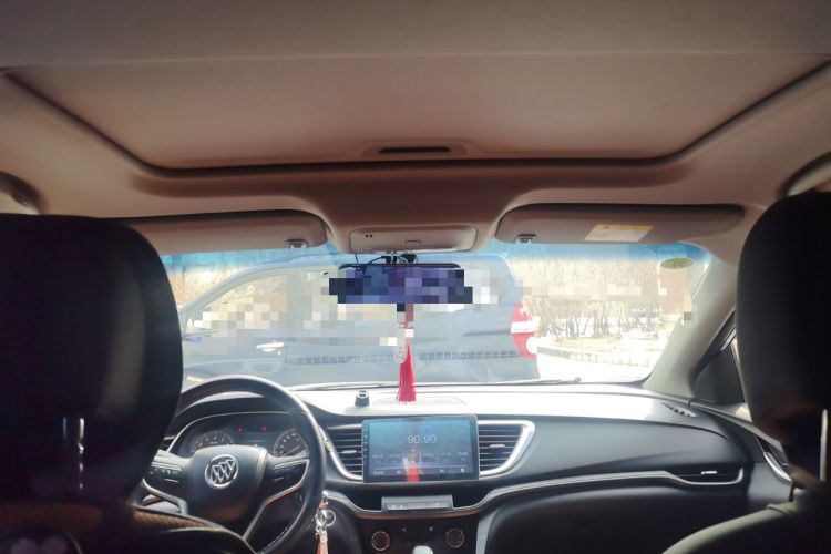 Used Buick Excelle GX 2018 18T Automatic Elite Model Headliner