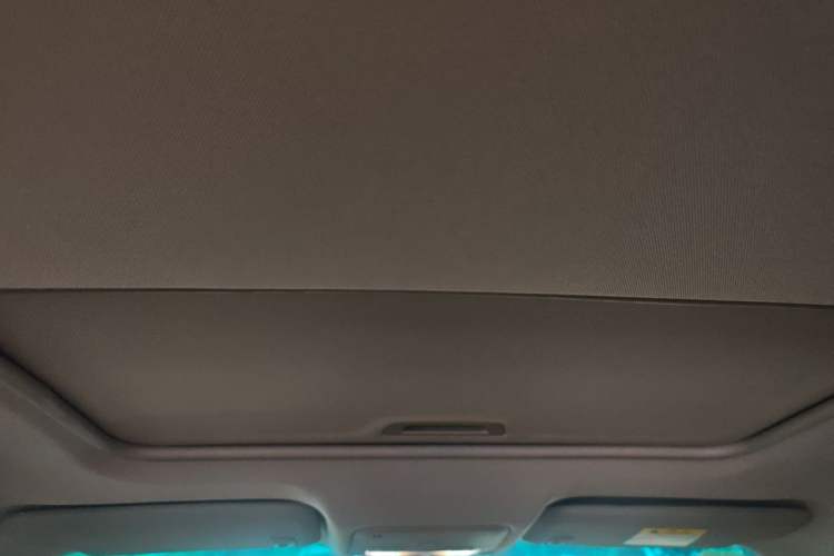 Used Buick Excelle GX 2018 18T Automatic Flagship Model Headliner