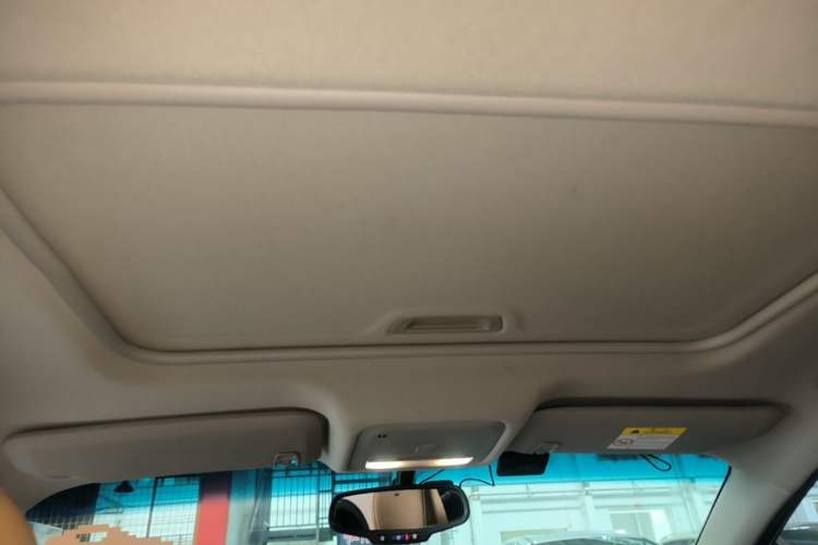 Used Buick Excelle GX 2018 18T Automatic Flagship Model Headliner