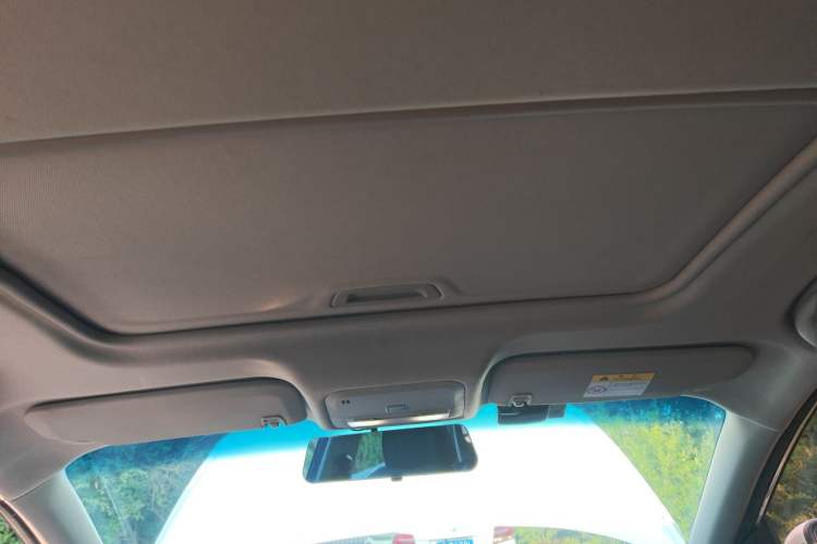 Used Buick Excelle GX 2018 18T Automatic Elite Model Headliner
