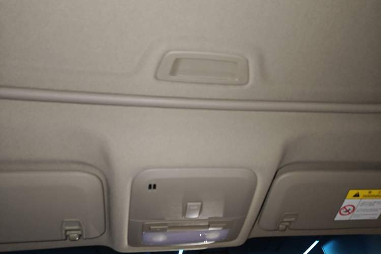 Used Buick Excelle GX 2018 15T Dual-Clutch Elite Model Headliner