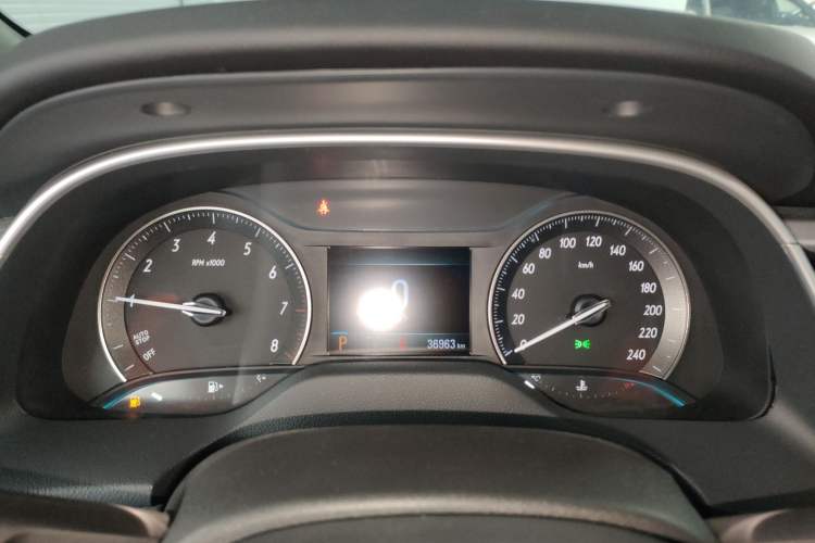 Used Buick Excelle GX 2018 18T Automatic Elite Model Instrument Cluster