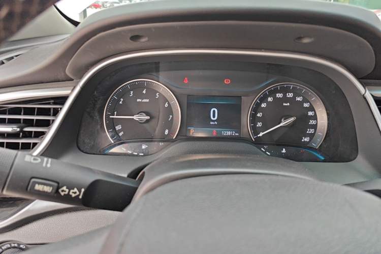 Used Buick Excelle GX 2018 18T Automatic Elite Model Instrument Cluster