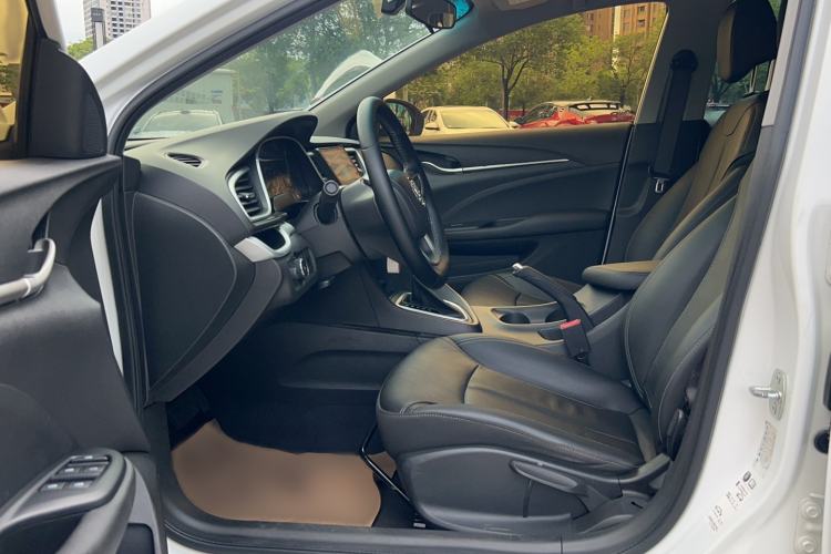 Used Buick Excelle GX 2018 18T Automatic Elite Model Interior 1