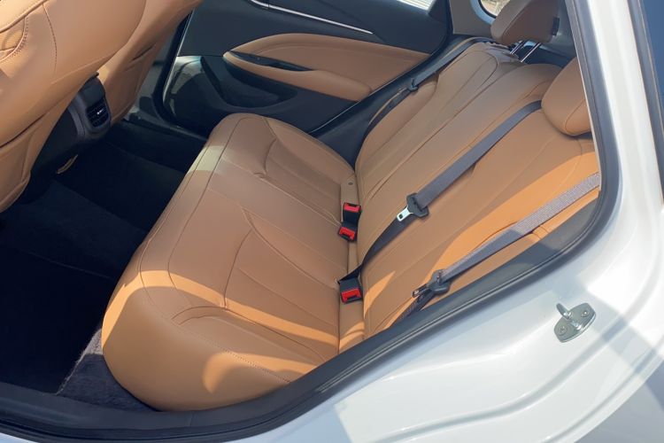 Used Buick Excelle GX 2018 18T Automatic Flagship Model Interior 2