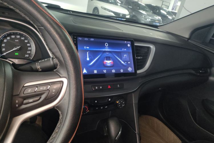 Used Buick Excelle GX 2018 18T Automatic Elite Model Interior 2