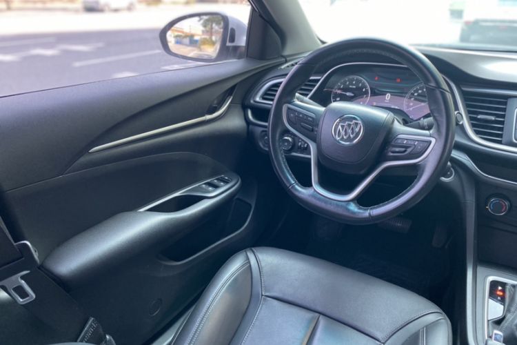 Used Buick Excelle GX 2018 18T Automatic Elite Model Interior 2