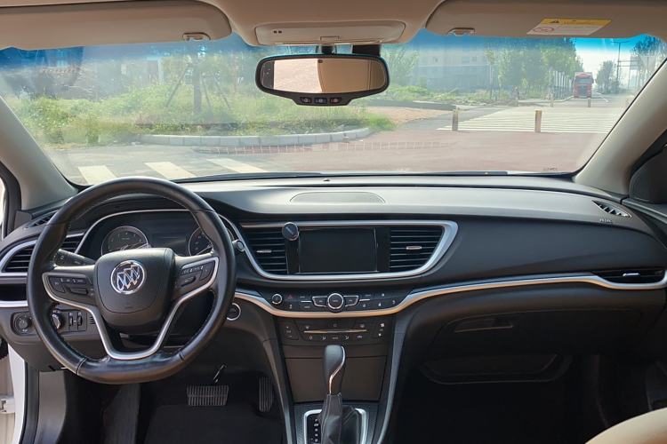 Used Buick Excelle GX 2018 18T Automatic Flagship Model Interior 3