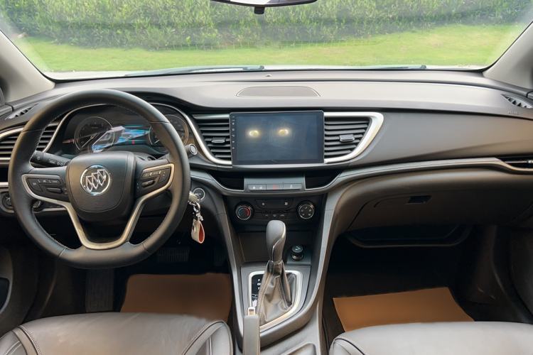 Used Buick Excelle GX 2018 18T Automatic Elite Model Interior 4