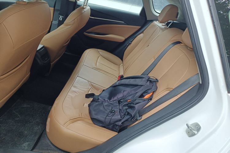 Used Buick Excelle GX 2018 18T Automatic Flagship Model Interior 4