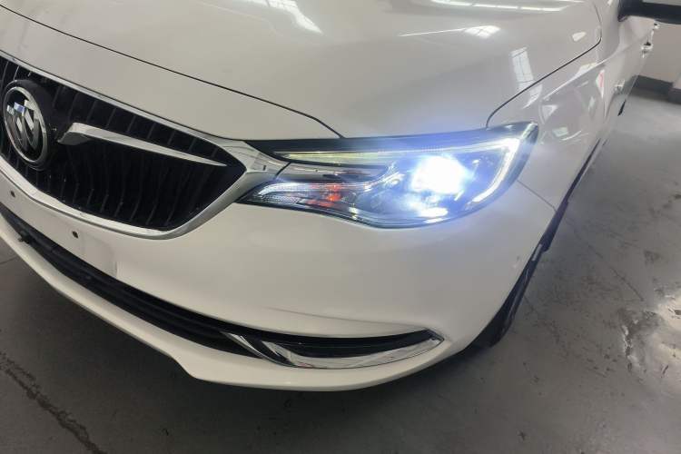 Used Buick Excelle GX 2018 18T Automatic Elite Model Left Front Headlight
