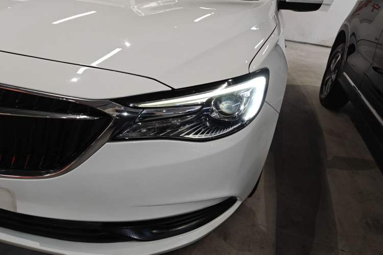 Used Buick Excelle GX 2018 15T Dual-Clutch Elite Model Left Front Headlight