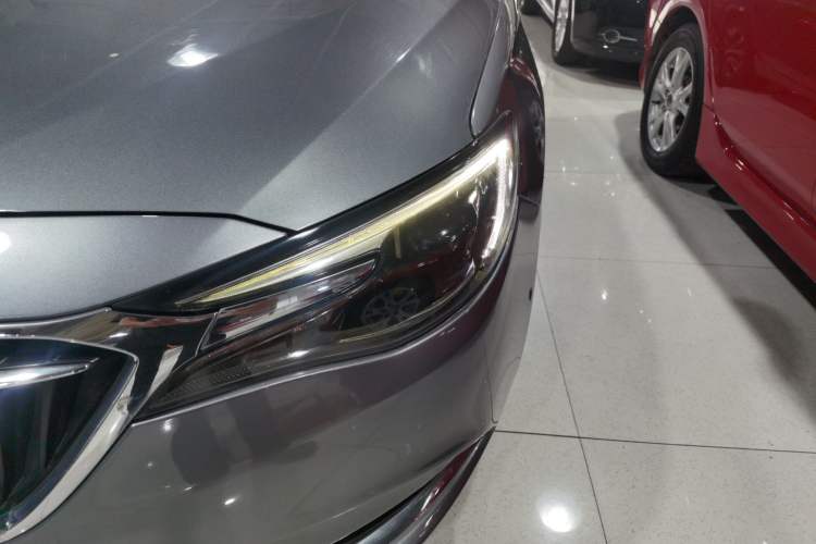 Used Buick Excelle GX 2018 18T Automatic Elite Model Left Front Headlight