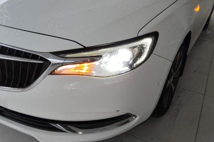 Used Buick Excelle GX 2018 18T Automatic Flagship Model Left Front Headlight