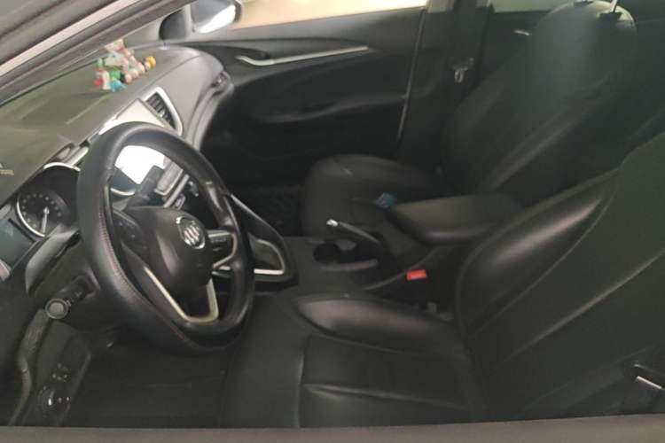 Used Buick Excelle GX 2018 18T Automatic Elite Model Left Front Seat