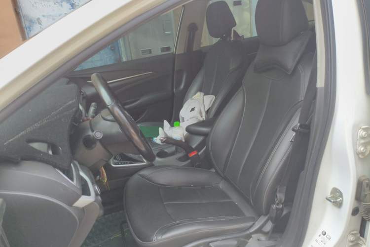 Used Buick Excelle GX 2018 18T Automatic Elite Model Left Front Seat