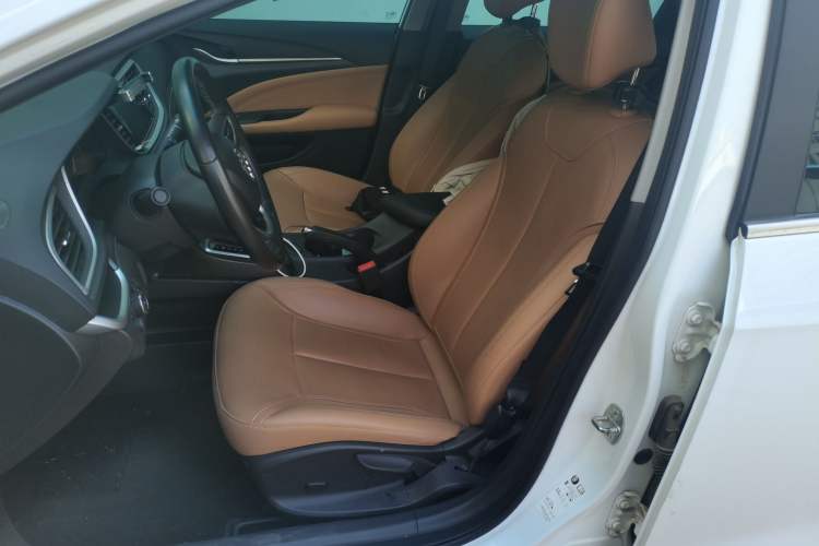Used Buick Excelle GX 2018 18T Automatic Flagship Model Left Front Seat