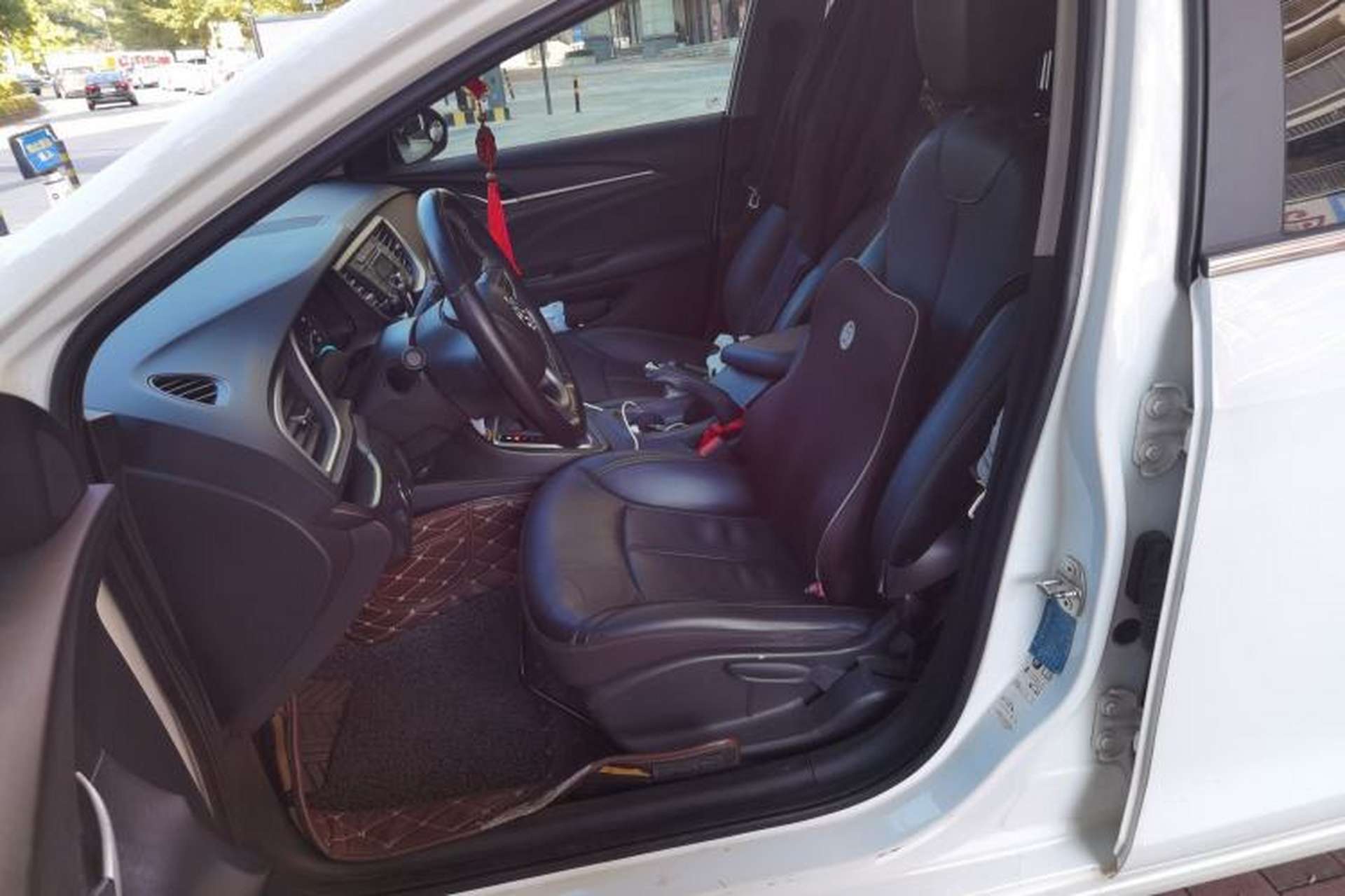 Used Buick Excelle GX 2018 18T Automatic Elite Model Left Front Seat