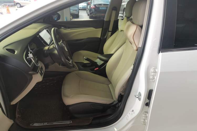 Used Buick Excelle GX 2018 15T Dual-Clutch Elite Model Left Front Seat