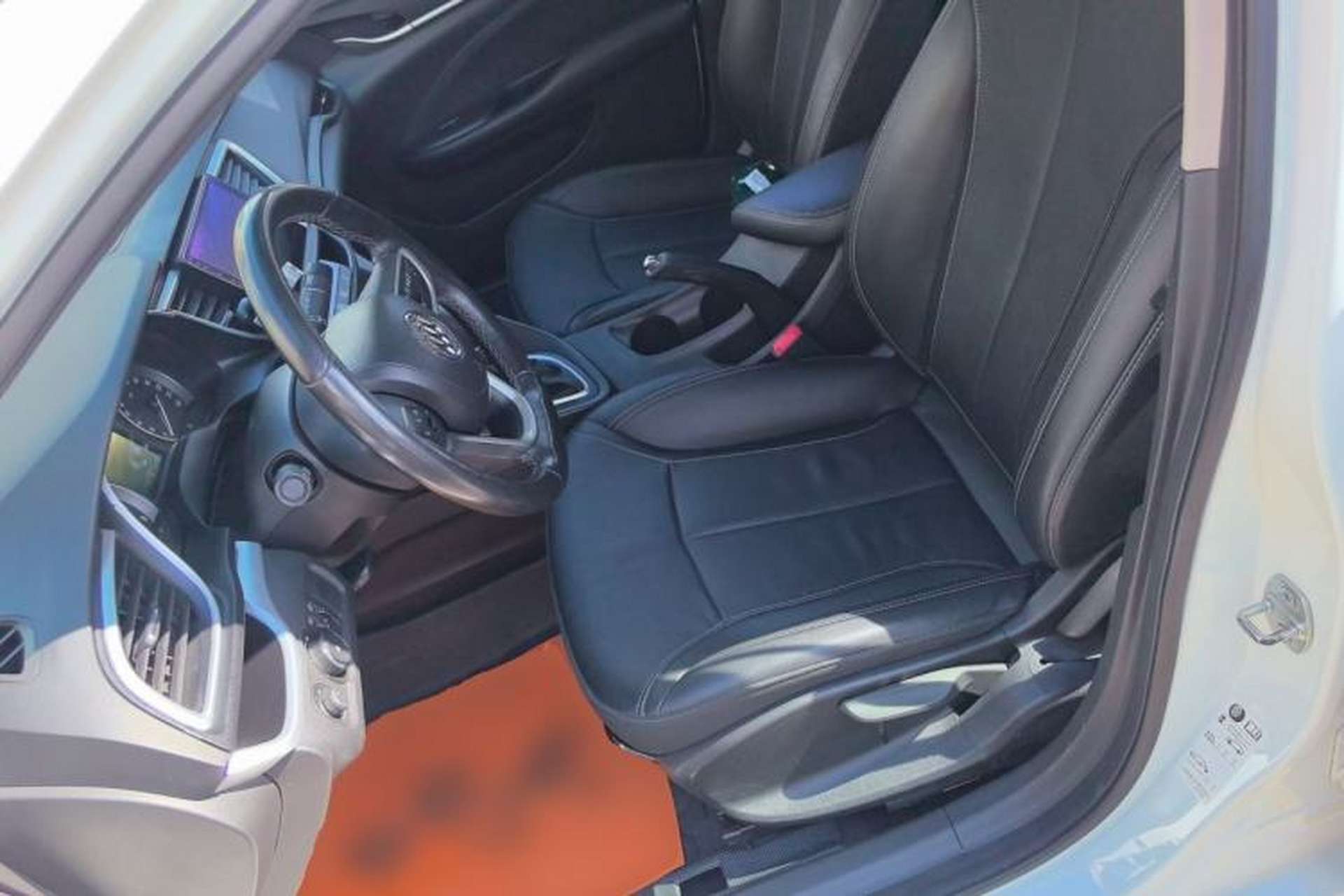 Used Buick Excelle GX 2018 18T Automatic Elite Model Left Front Seat