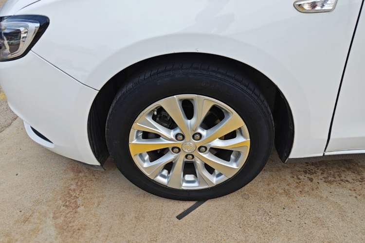 Used Buick Excelle GX 2018 15T Dual-Clutch Elite Model Left Front Wheel Hub