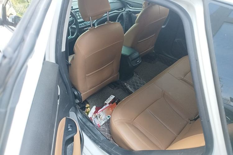 Used Buick Excelle GX 2018 18T Automatic Flagship Model Left Rear Seat