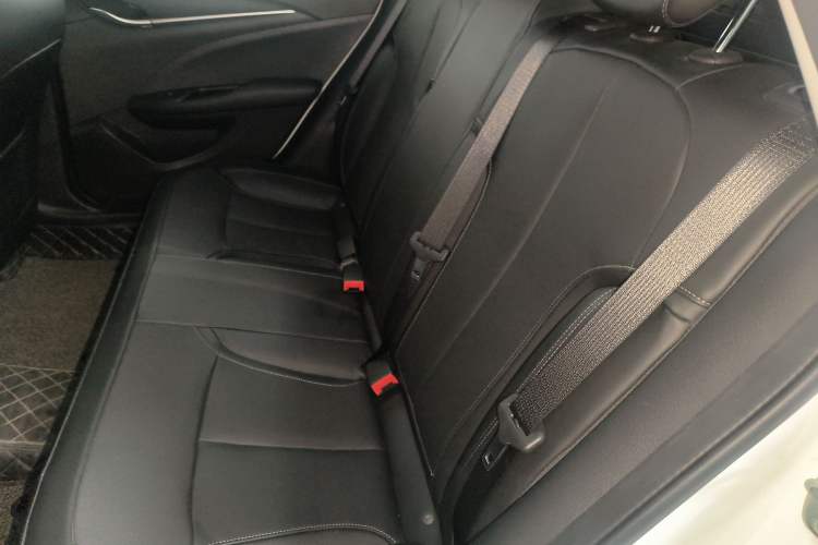 Used Buick Excelle GX 2018 18T Automatic Elite Model Left Rear Seat