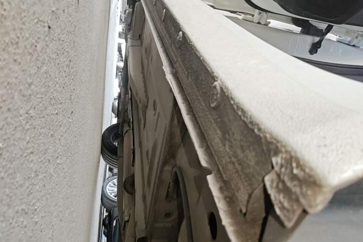Used Buick Excelle GX 2018 18T Automatic Elite Model Left Side Sill