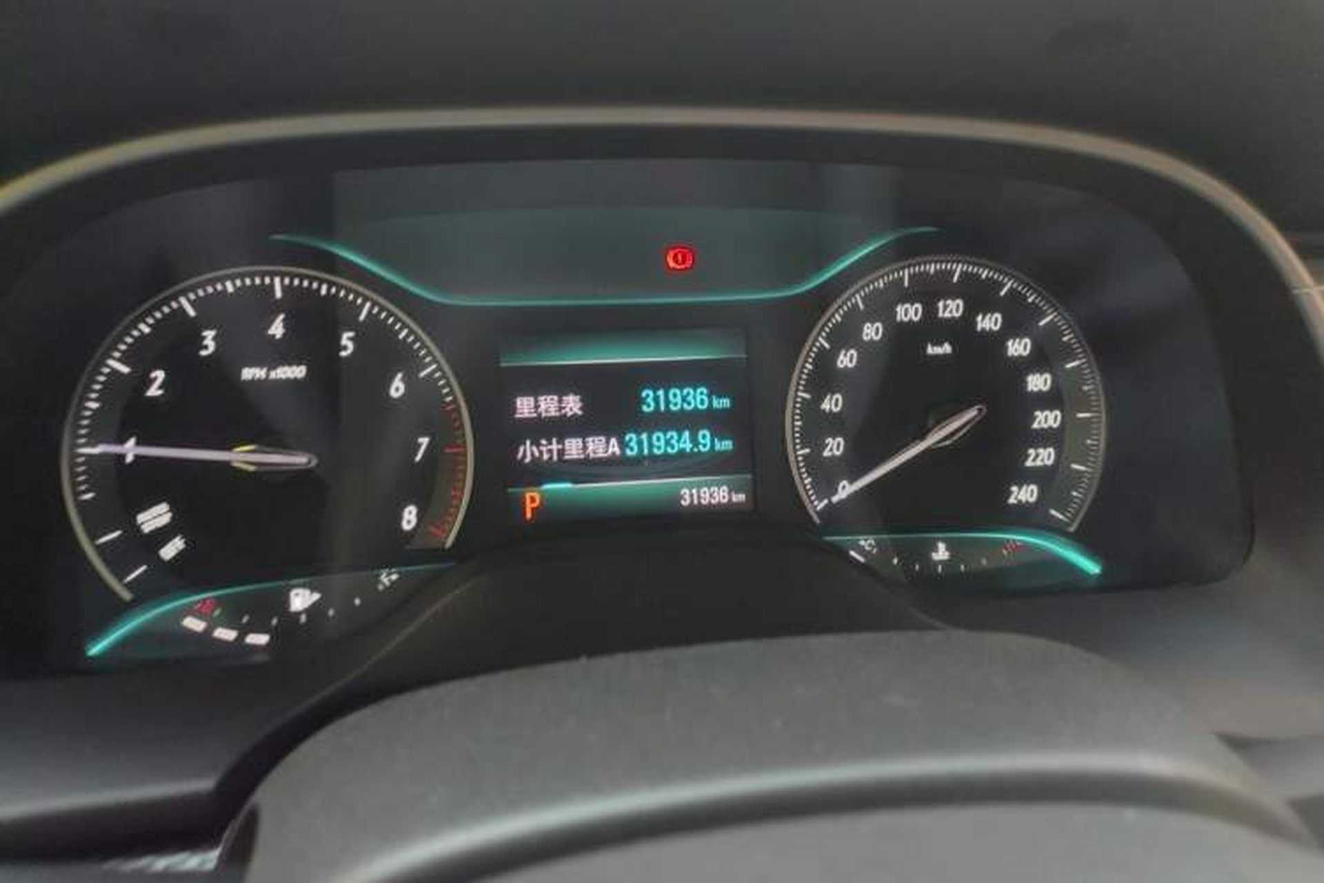 Used Buick Excelle GX 2018 18T Automatic Flagship Model Odometer Close Up