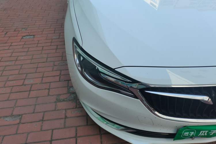 Used Buick Excelle GX 2018 18T Automatic Flagship Model Right Front Headlight